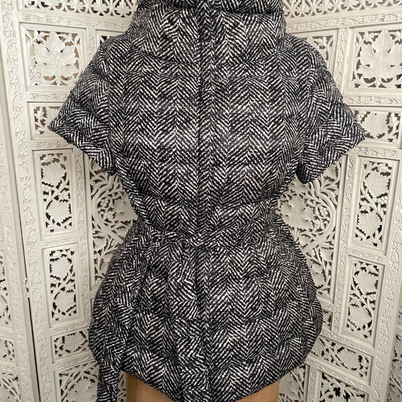 Max Mara Herringbone Puffer Jacket - Picture 9 of 13